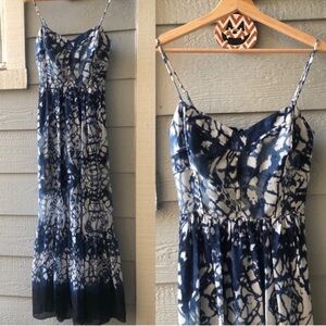 Betsey Johnson tie dye print maxi dress 
Blue and white